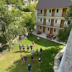 Bujtina Zici Penzion